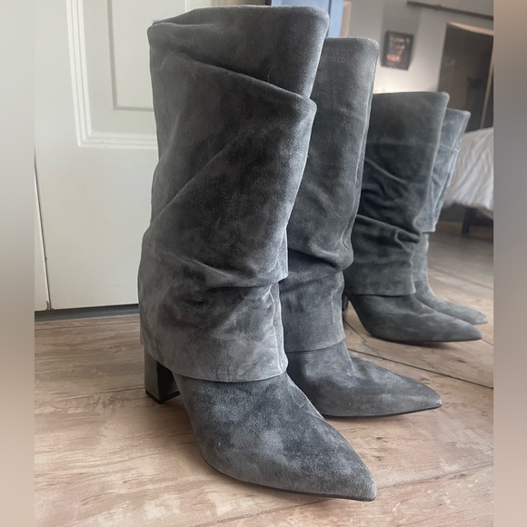 Suede Boots with Sleeve Grey Suede - Picture 5 of 10